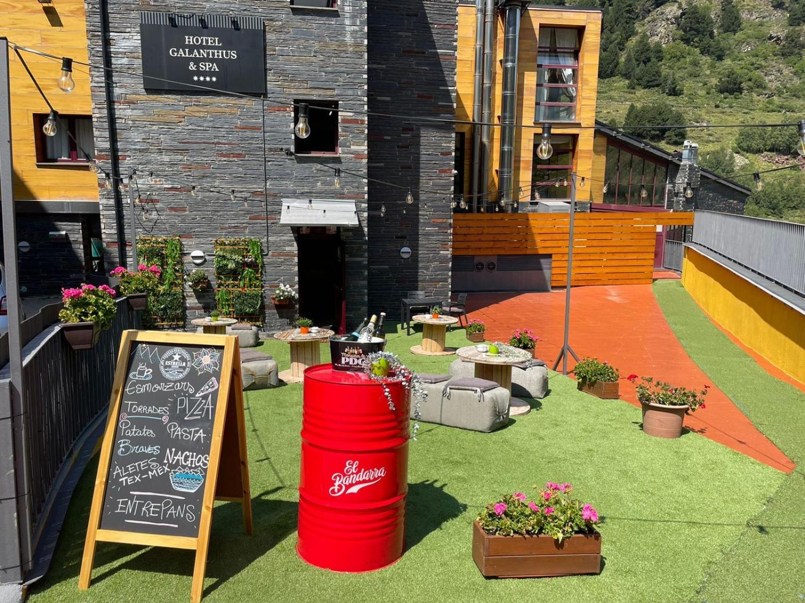 Wuau! Hotel Galanthus & Spa Canillo Exterior foto