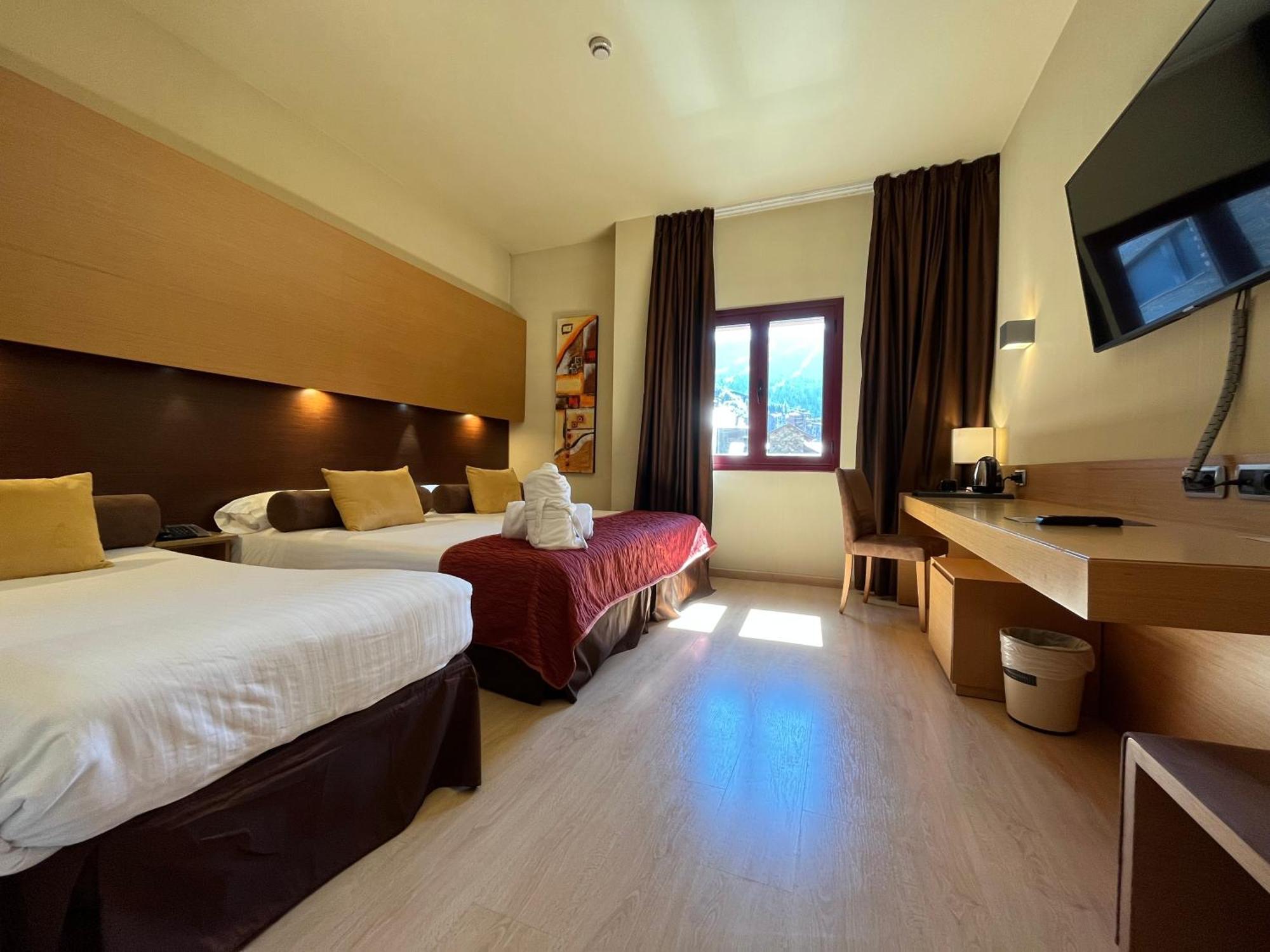 Wuau! Hotel Galanthus & Spa Canillo Exterior foto